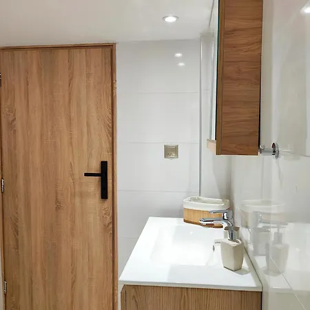 Avramiou Loft *