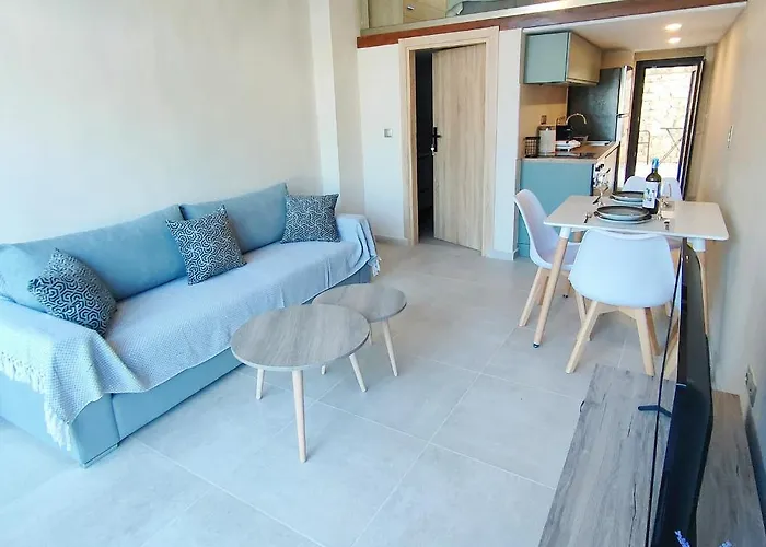 Avramiou Loft アパート コルフ島